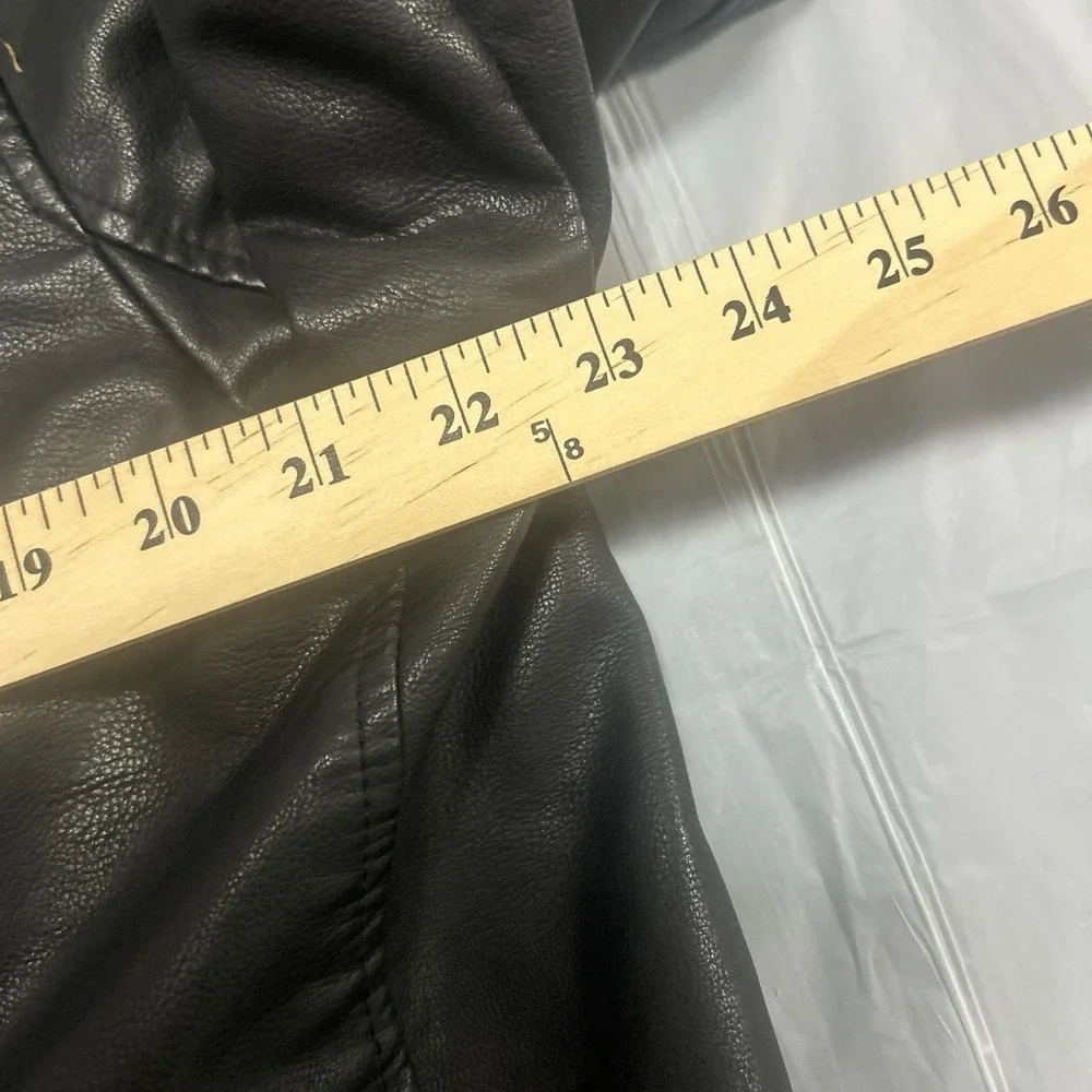 Levis levi biker